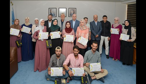 تخريج الفوج الأول من طلبة أكاديمية أمنية لأمن المعلومات