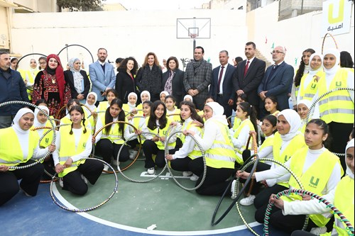 As part of Umniah’s “Forsa Initiative” Representative of the Minister of Education, the Secretary-General of the Ministry of Education inaugurates the playgrounds of Suleiman Al-Nabulsi School and Hala Bint Khuwaylid School in Salt